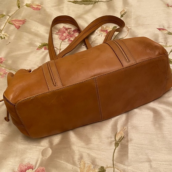 Tommy Hilfiger Leather Purse - Picture 2 of 5